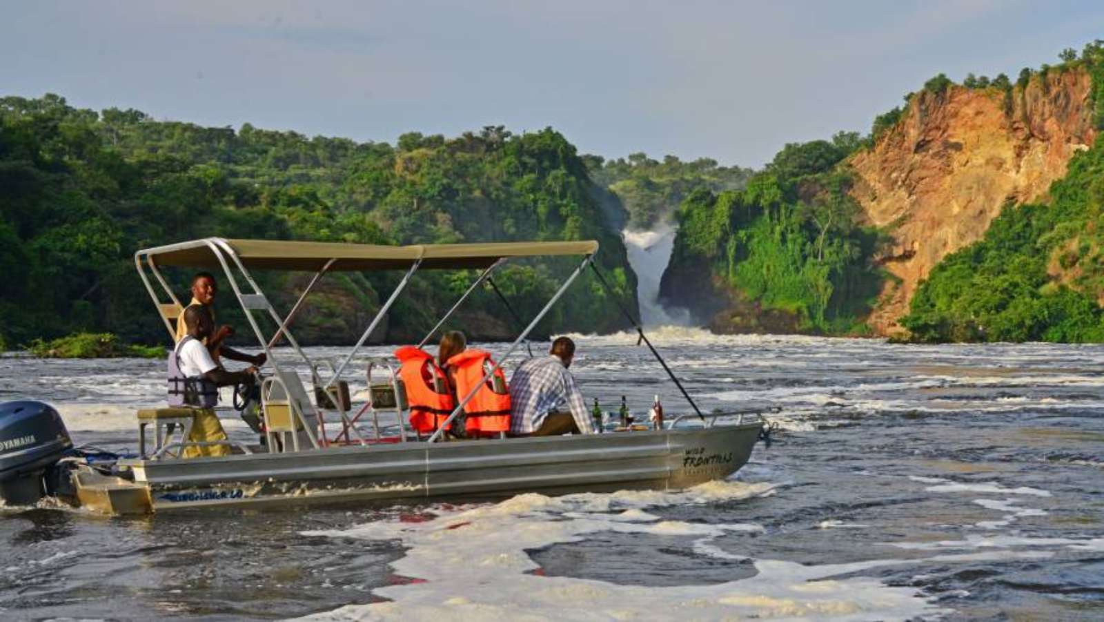 Murchison-Falls-River-Nile-Uganda.-Wild-Frontiers-boats-Featured